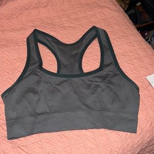 Women's Zella green sports bra, NWT, size M